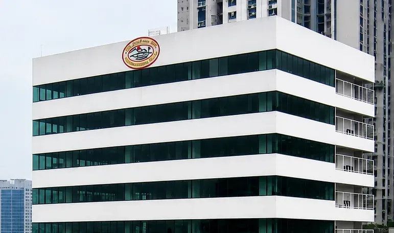 Rungroj Building B — True Properties